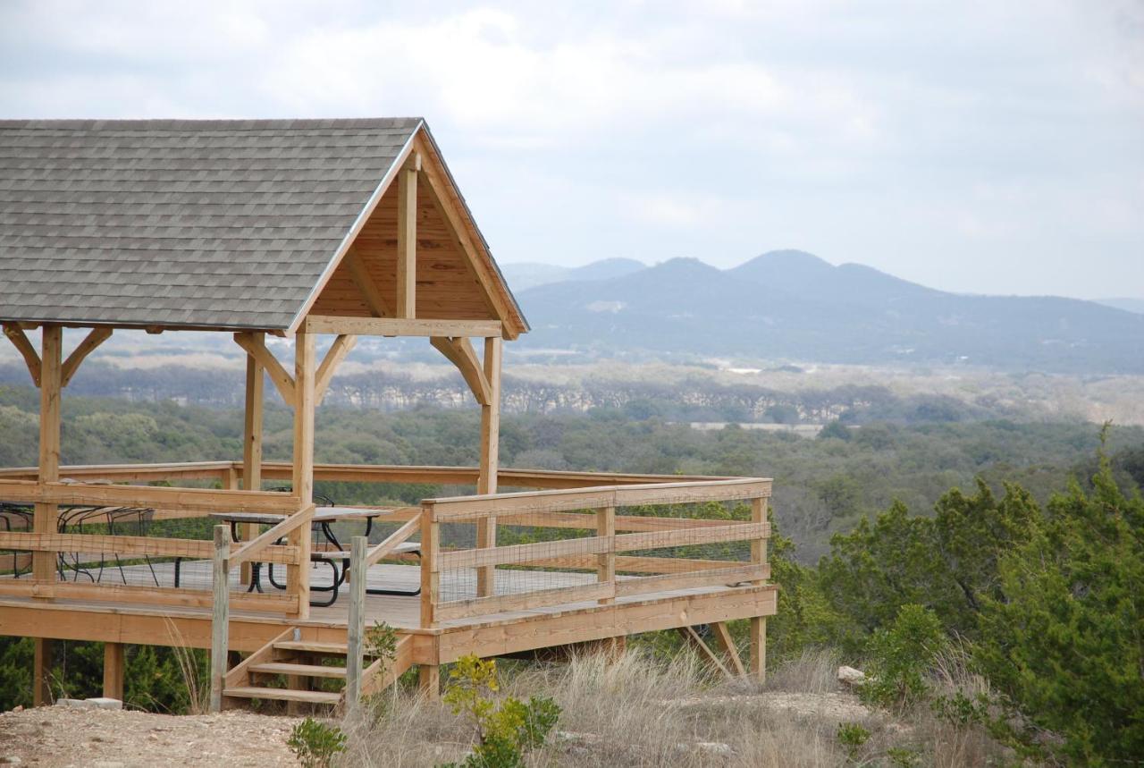 Utopia Family Home With Mountain Viewing Deck! Buitenkant foto